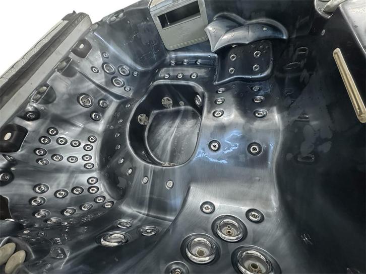 Gebruikte Bubbelbad 230x230cm, 380V, Zwart Marmer, Tuin en Terras, Zwembad-toebehoren, Gebruikt, Ophalen