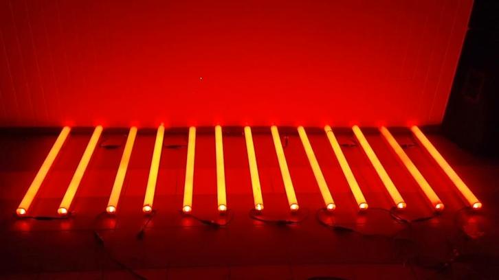 16x showtec rgb led tube en 3 controllers en spare parts, Muziek en Instrumenten, Licht en Laser, Gebruikt, Licht, Kleur, Ophalen