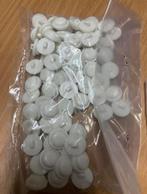 Zak met witte knopen, Hobby en Vrije tijd, Naaien en Fournituren, Ophalen of Verzenden, Nieuw, Knoop of Knopen