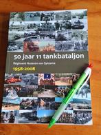 50 jaar 11 Tankbataljon:Regiment Huzaren van Sytzama 58-2008, Ophalen of Verzenden, Zo goed als nieuw