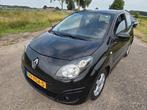 Renault Twingo 1.2 16V Quickshift 2011 Zwart automaat !!!, Auto's, Renault, Twingo, 74 pk, 4 cilinders, 4 stoelen