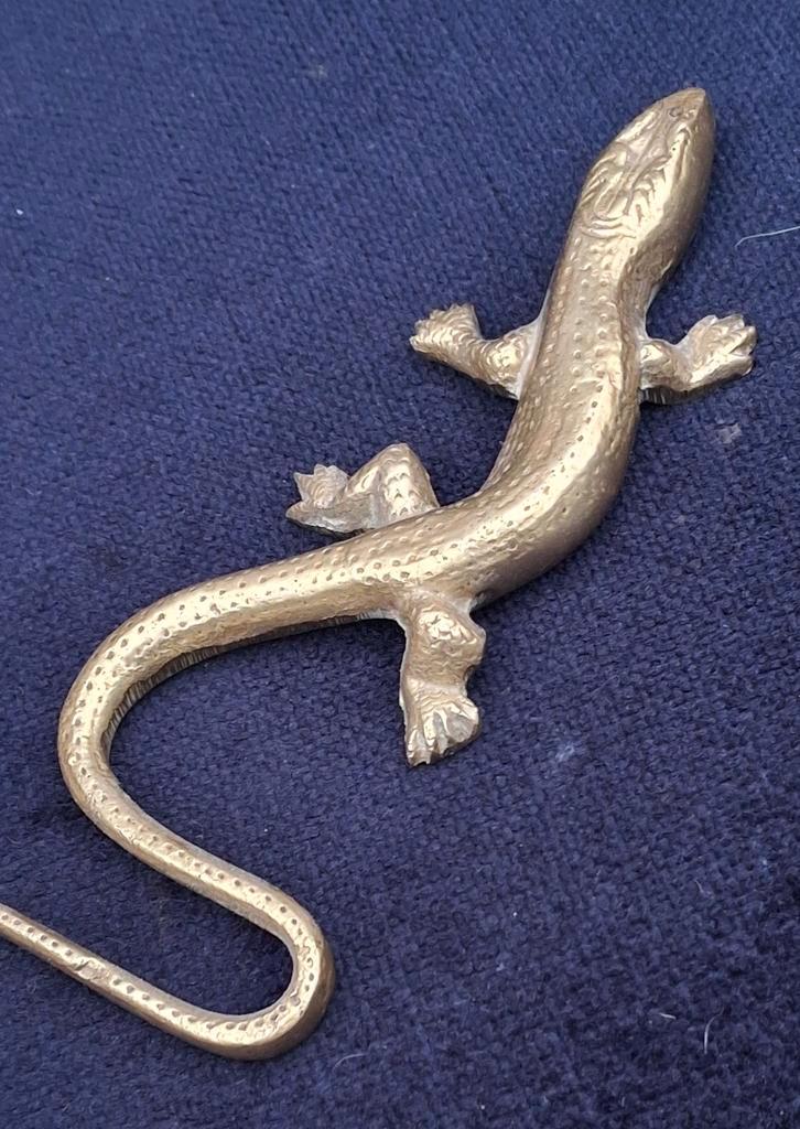 Hagedis. Messing. 14 cm., Verzamelen, Dierenverzamelingen, Zo goed als nieuw, Beeldje of Figuurtje, Reptiel of Amfibie, Ophalen
