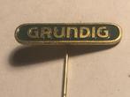 Metalen GRUNDIG APPARATUURMERK (Groen/Messingkleur)., Verzenden, Zo goed als nieuw, Merk, Speldje of Pin