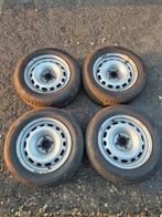 4 seizoensbanden met wieldoppen en wielbouten, Ophalen