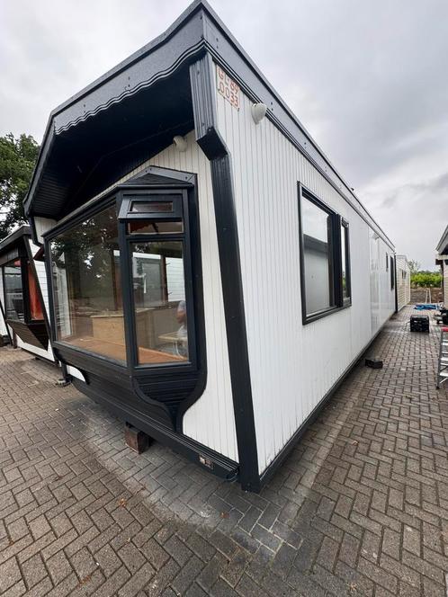 Donkervoort chalet te koop 11.00m x 3.90m, Caravans en Kamperen, Stacaravans, Ophalen