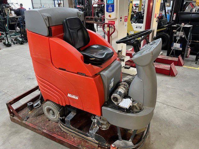 Schrobmachine Hakomatic B750R, Zakelijke goederen, Machines en Bouw | Onderhoud en Reiniging