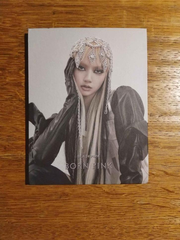 Album Blackpink Bornpink Edition Lisa, Cd's en Dvd's, Cd's | Wereldmuziek, Nieuw in verpakking, Aziatisch, Boxset, Ophalen of Verzenden