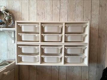 2x Hangkast wandkast Trofast Ikea als nieuw 12 bakjes beschikbaar voor biedingen