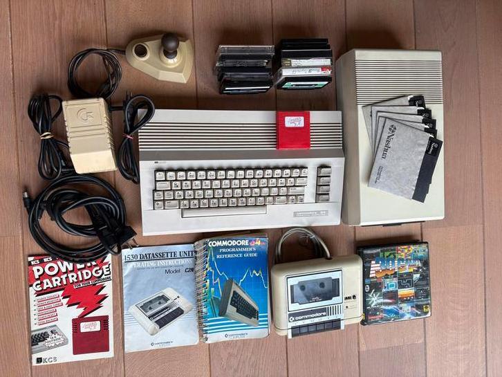 Complete Commodore 64C set 1, Computers en Software, Vintage Computers, Ophalen of Verzenden