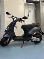 Zip Piaggio 50cc 4t brom Iget, Ophalen, Maximaal 45 km/u, Zip, Zo goed als nieuw