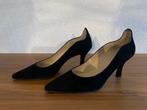 Lilian pumps zwart suède maat 42, Pumps, Lilian, Zwart, Ophalen of Verzenden