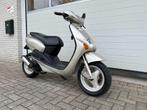 Prachtige Yamaha Neo's snorscooter.  2 takt. 2T. Neos. ZGAN., Ophalen, 49 cc, Zo goed als nieuw, Benzine