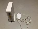 modem en 3 wifi boosters, Computers en Software, Routers en Modems, Ophalen of Verzenden, Zo goed als nieuw, Router met modem