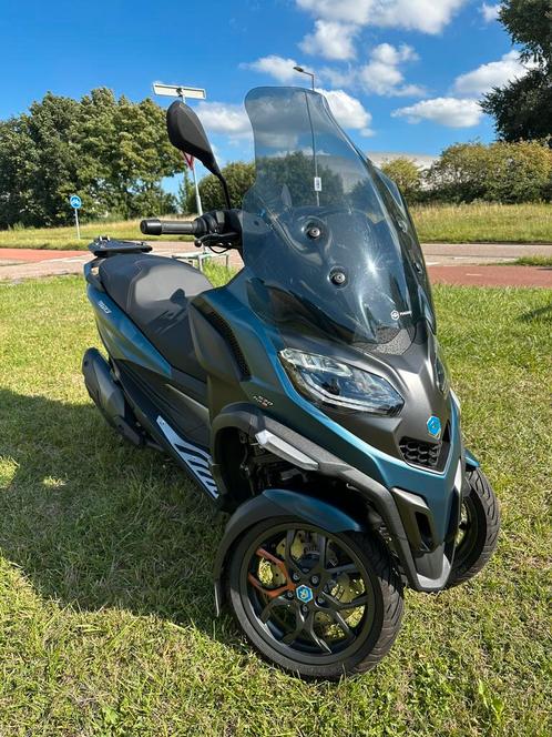 Piaggio MP3 530 exclusive  HPE Petrol blue, Motoren, Motoren | Piaggio, Particulier, Scooter, 12 t/m 35 kW, 1 cilinder, ABS, Cruise Control