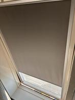 Velux GGL3 PK10 Rolgordijn - Wit & Grijs, Doe-het-zelf en Verbouw, Rolluiken, Minder dan 100 cm, Ophalen of Verzenden, Zo goed als nieuw