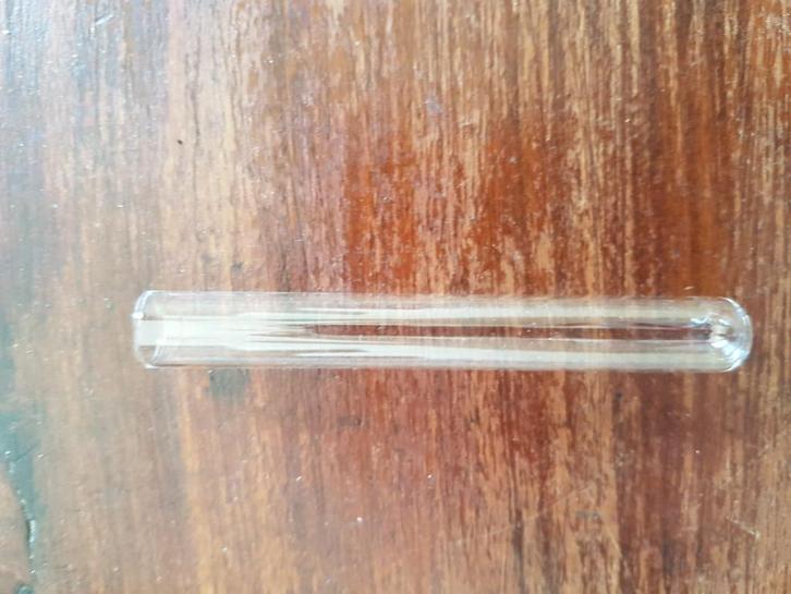 100 glazen reageerbuisjes glas.-;, Hobby en Vrije tijd, Knutselen, Gebruikt, Materiaal, Ophalen of Verzenden