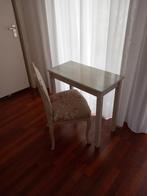 Brocante look side table & Stoel Set, Ophalen