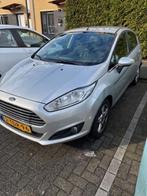 Ford Fiësta 1.0 Ecoboost 74KW/100PK 5D 2014 Grijs, Voorwielaandrijving, Euro 5, Stof, Zwart