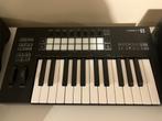 Novation Launchkey 25 MK3, Muziek en Instrumenten, Midi-apparatuur, Ophalen of Verzenden, Zo goed als nieuw