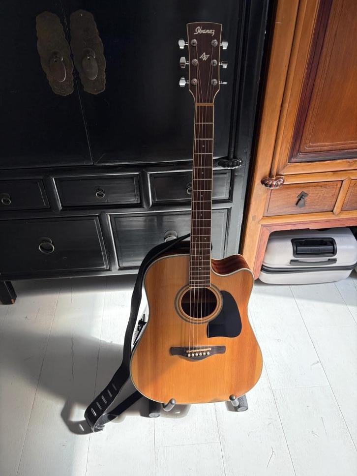 Ibanez AW70ECE-NT gitaar nieuwe Elixir snaren en accessoires, Muziek en Instrumenten, Snaarinstrumenten | Gitaren | Akoestisch
