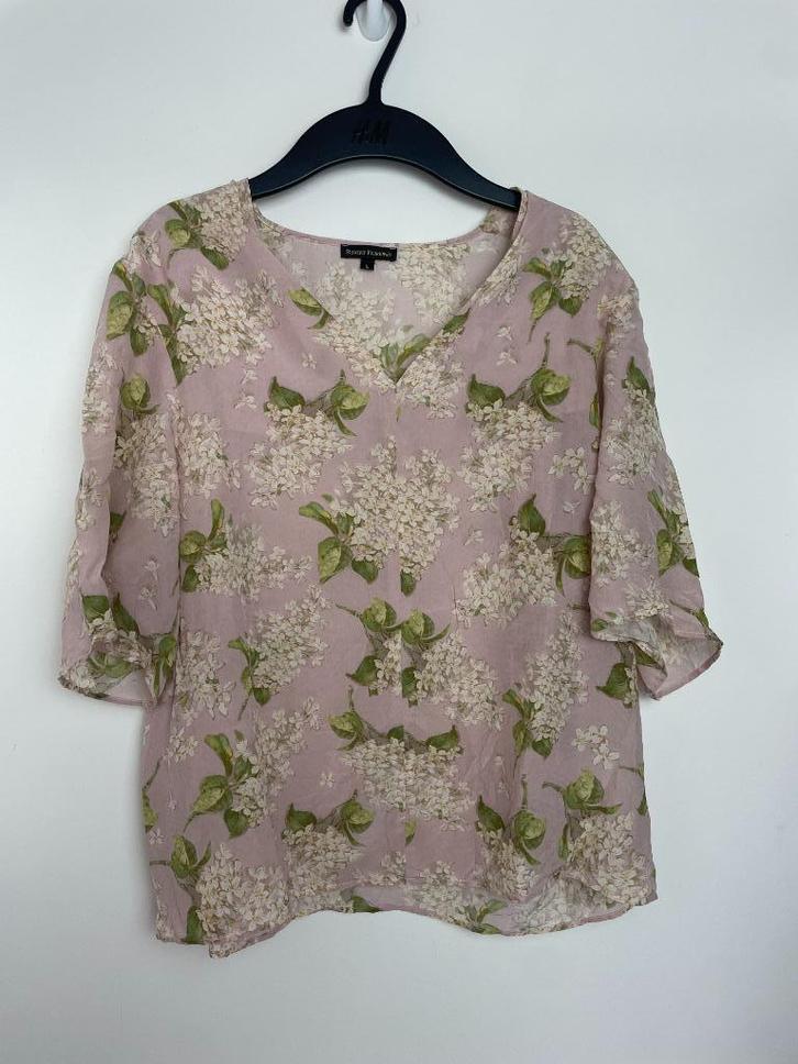 Robert Friedman blouse zijde roze met bloemen maat L, Kleding | Dames, Blouses en Tunieken, Zo goed als nieuw, Maat 38/40 (M)