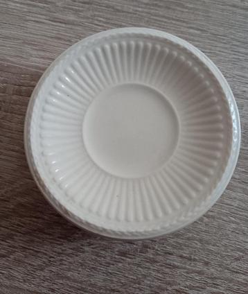 Wedgewood 4 bonbon schaaltjes beschikbaar voor biedingen
