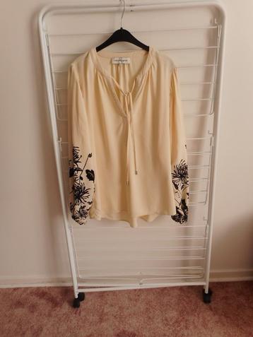 Nieuwe Leuke zomer top  & Co Woman maat M beschikbaar voor biedingen