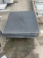 IJzeren rasters, 120x120x3cm, 12 stuks, Ophalen, Zo goed als nieuw, 250 mm of meer, Overige typen