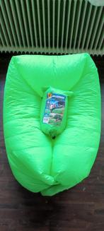 Luchtbed / Air Lounger - Ideaal voor Camping & Strand!, Ophalen of Verzenden, Ingebouwde pomp, Nieuw, 1-persoons