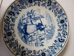 Delfts Blauw Bord Royal Delft - Waterdraagster, Ophalen of Verzenden