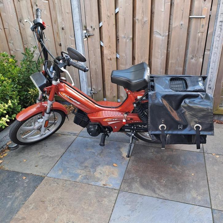 Tomos Luxe E-Start 2014 (Snor 25 km) Euro95 met 2350 km, Fietsen en Brommers, Brommers | Tomos, Gebruikt, Standard, Maximaal 25 km/u