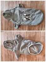 Stoer hondenjasje met capuchon, Dieren en Toebehoren, Hondenkleding, Verzenden, Zo goed als nieuw, Hondenjas