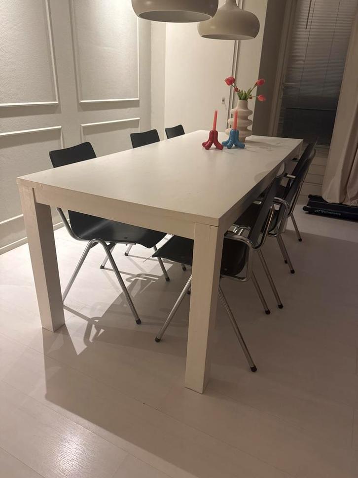 Witte Woood Eettafel - Gebruikssporen, Huis en Inrichting, Tafels | Eettafels, Gebruikt, 100 tot 150 cm, 150 tot 200 cm, Vier personen