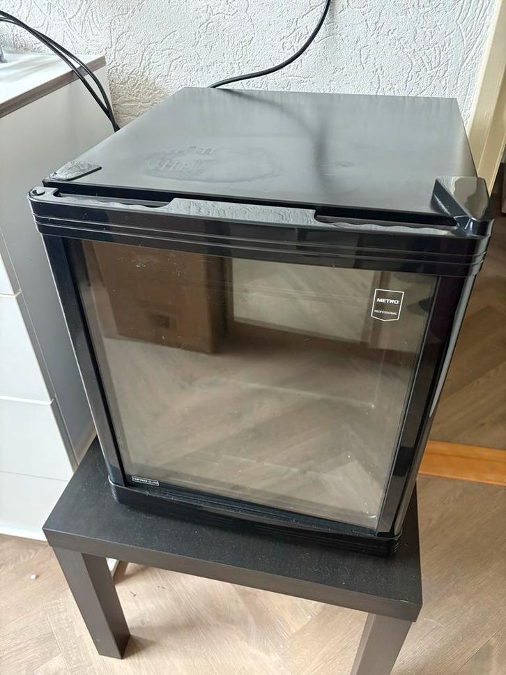 Metro Minikoelkast - Zo goed als nieuw!, Witgoed en Apparatuur, Koelkasten en IJskasten, Zo goed als nieuw, Zonder vriesvak, Minder dan 75 liter
