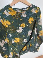 Leuk blouse met bloemen, Kleding | Dames, Blouses en Tunieken, Ophalen of Verzenden, Zo goed als nieuw, Maat 36 (S), Only