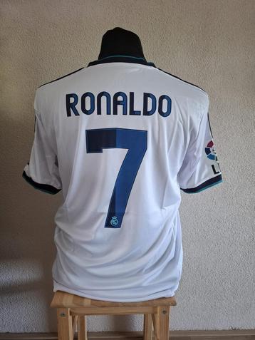 Real Madrid thuisshirt Cristiano Ronaldo #7 – maat L beschikbaar voor biedingen