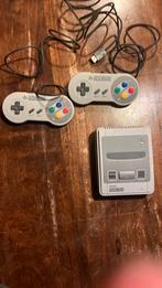 SNES classic, Ophalen of Verzenden, Zo goed als nieuw, Met 2 controllers, Met games