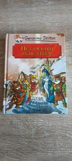 Kinder boek Geronimo Stilton  Het zwaard in de steen, Ophalen of Verzenden, Zo goed als nieuw, Geronimo Stilton