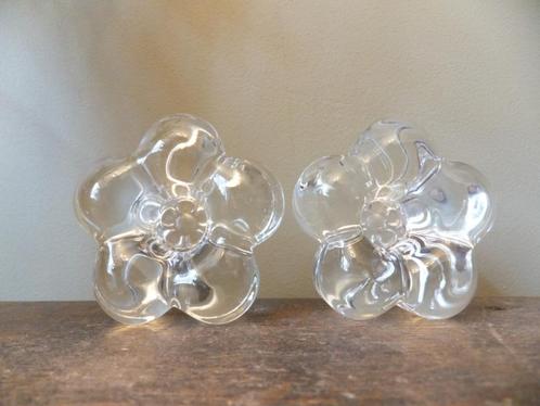 set vintage flower power kandelaars kaarsenhouder kosta boda, Huis en Inrichting, Woonaccessoires | Kandelaars en Kaarsen, Ophalen