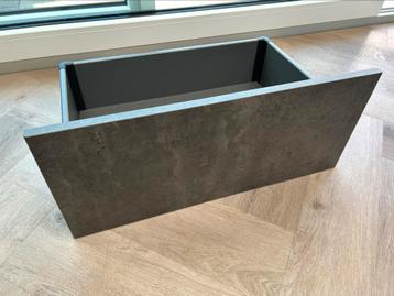Besta lade grijs met beton patroon beschikbaar voor biedingen