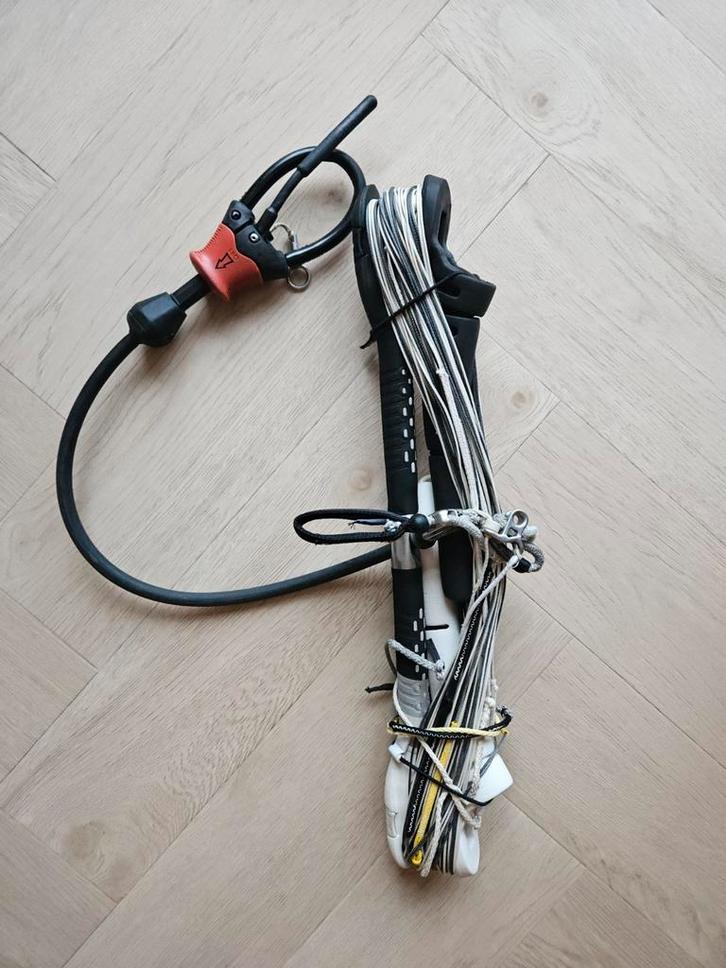 Cabrinha Overdrive Trimlite Bar 2022, Watersport en Boten, Kitesurfen, Gebruikt, Bar, 9 m², Geen board, Ophalen of Verzenden