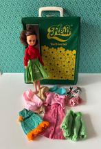 Vintage 70’s Fleur barbie in koffer, Verzamelen, Poppen, Gebruikt, Ophalen of Verzenden, Nvt, Pop