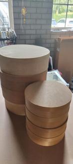 8 spanen dozen. 30 - 20 cm, Hobby en Vrije tijd, Ophalen of Verzenden, Zo goed als nieuw, Materiaal