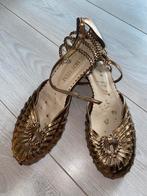 Leuke en praktische schoenen in maat 41 van merk Hot Item, Kleding | Dames, Schoenen, Hot Item, Overige kleuren, Nieuw, Ophalen of Verzenden