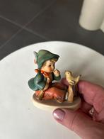 Hummel beeldje - Jongen met fluit en vogel, Ophalen of Verzenden