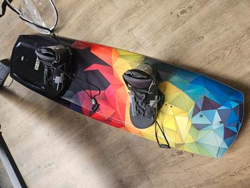 Wakeboard 138cm beschikbaar voor biedingen