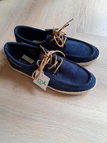 HEREN VETERSCHOEN NIEUW MAAT 45 KLEUR BLAUW  beschikbaar voor biedingen
