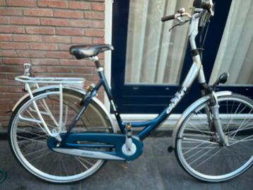 Giant metro cs 1 met 8 shimano versnelling beschikbaar voor biedingen