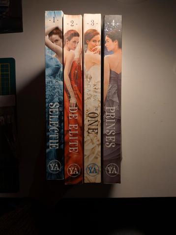 The Selection Serie - Kiera Cass (4 Boeken) beschikbaar voor biedingen