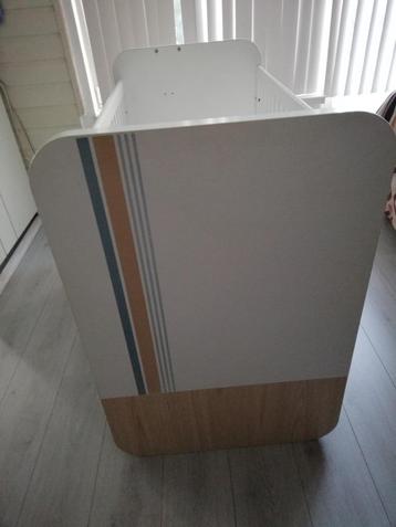 Baby bed beschikbaar voor biedingen